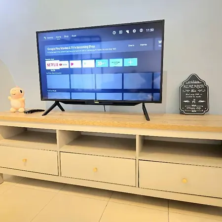 1 Dream - Tiara Imperio Studio Netflix 酒店风格与齐全家具设备 Bangi Bagian luar foto